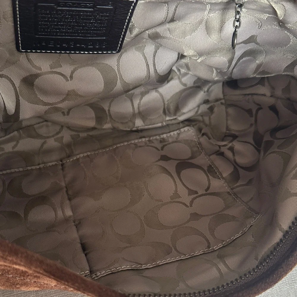 Coach elegant brown